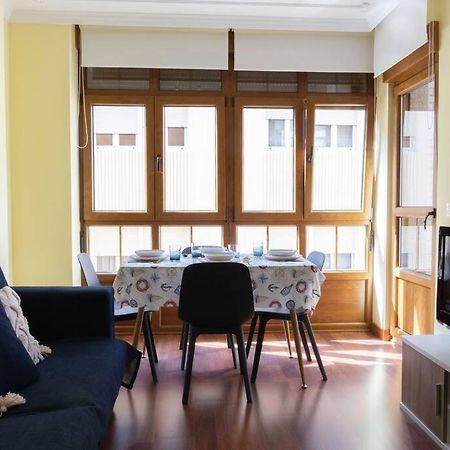 Precioso Piso En San Ciprian Apartment Bagian luar foto