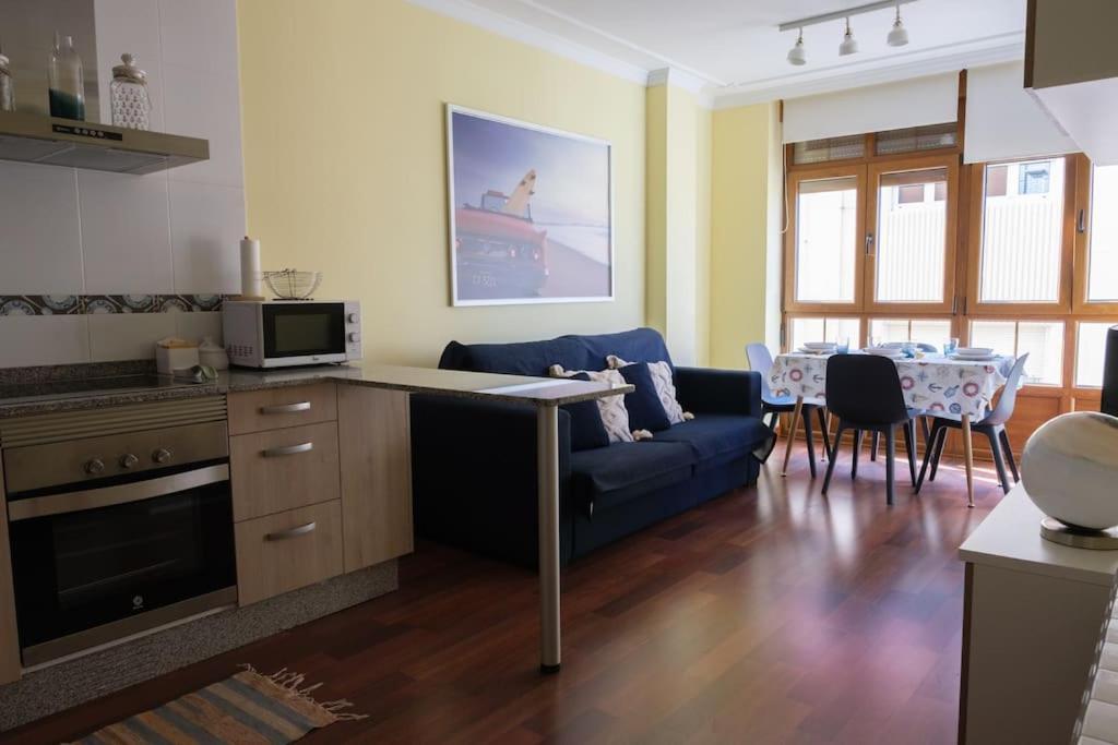 Precioso Piso En San Ciprian Apartment Bagian luar foto